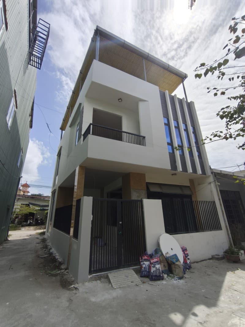 Nhà 3 tầng 78m² mặt tiền 6.8m Tôn Đản, Cẩm Lệ — mặt tiền đường lớn, ô tô đỗ cửa