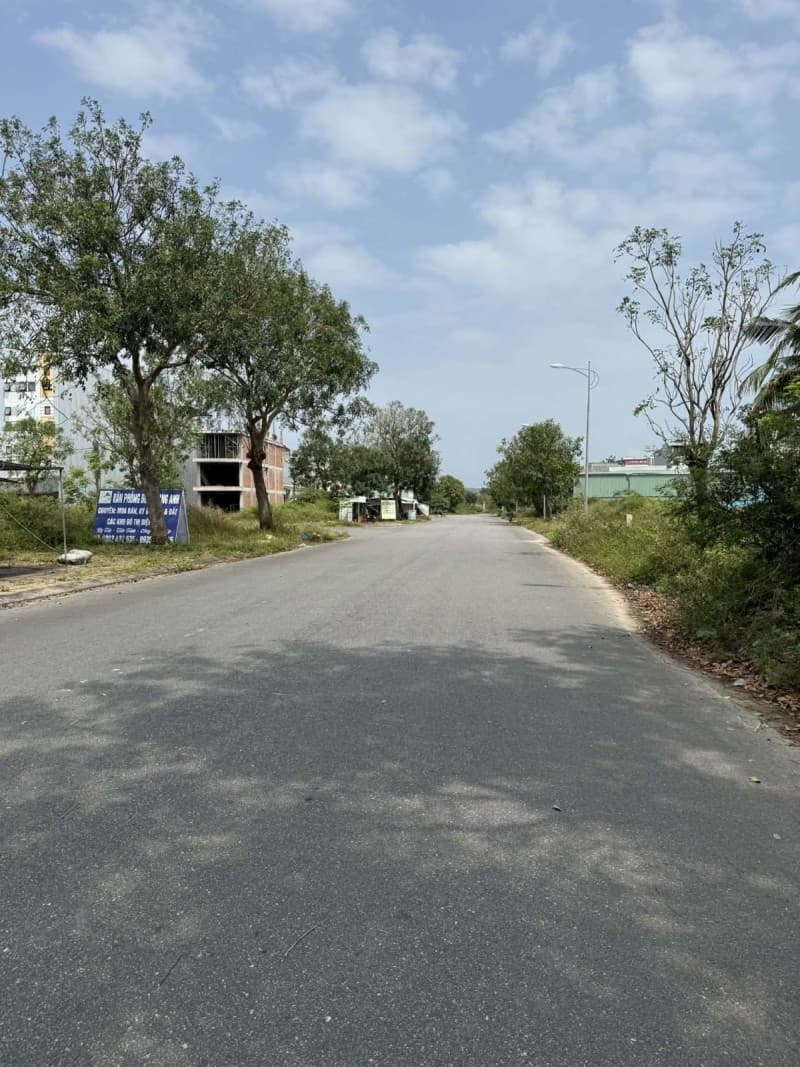 Nhà 139.5m² (6x23.3) Phan Thanh Giản Quảng Nam — ô tô tận nơi