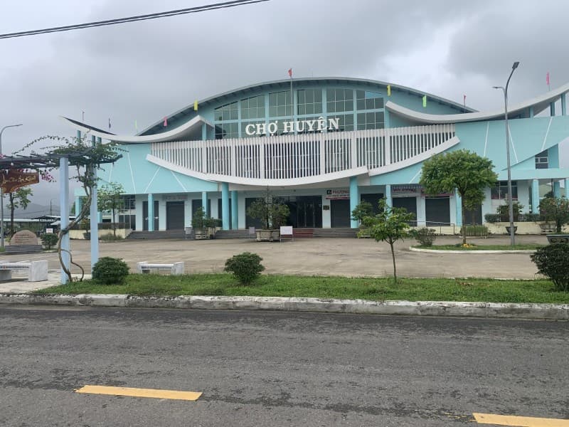 Nhà 180m² (7.2x25) Chế Lan Viên Quảng Nam — kinh doanh tốt