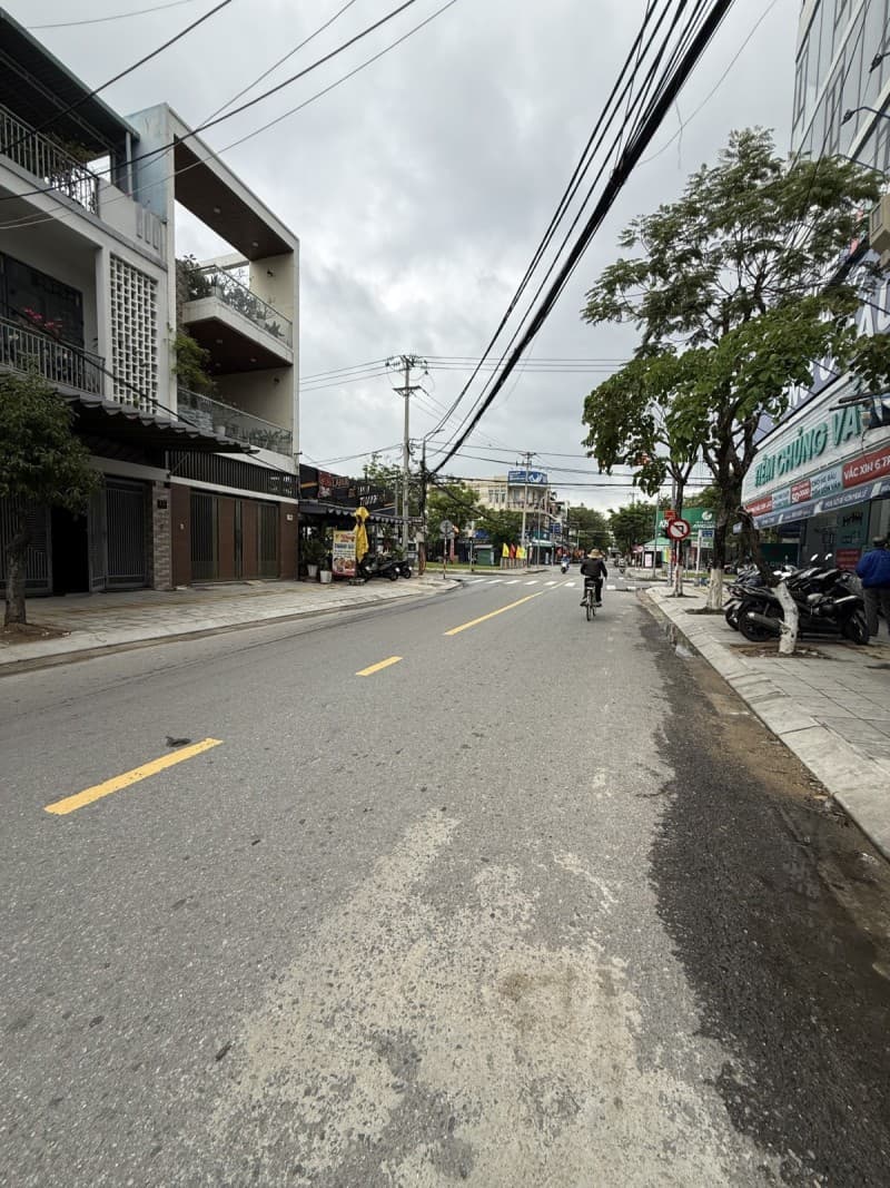 Nhà 125m² (5x25) mặt tiền Nguyễn Thuật Cẩm Lệ — ô tô tận nơi