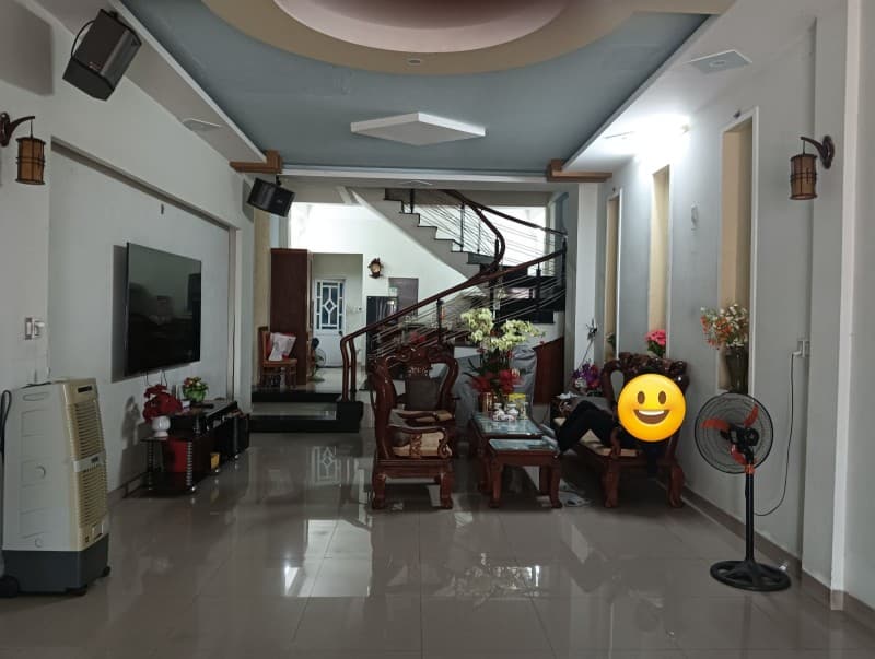 Nhà 3 tầng 100m² mặt tiền 5m Phú Thạnh 4, Liên Chiểu — gần biển, tiềm năng kinh doanh, mặt tiền đường lớn, ô tô đỗ cửa