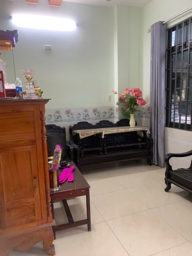 Nhà 2 tầng 115m² mặt tiền 4.5m Hoàng Văn Thái, Liên Chiểu — ô tô đỗ cửa