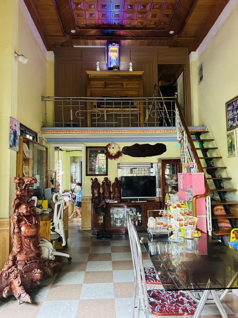 Nhà 155m² (1x155) mặt tiền Điện Biên Phủ Quảng Nam — kinh doanh tốt, có dòng tiền