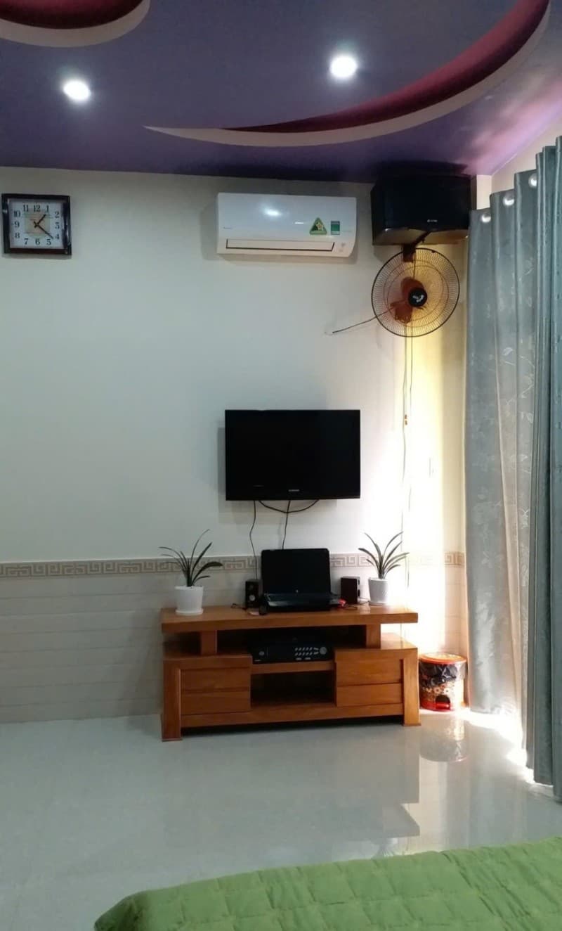 Nhà 4 tầng 136m² mặt tiền 6m Nguyễn Văn Thoại, Ngũ Hành Sơn — tiềm năng kinh doanh, ô tô đỗ cửa, có dòng tiền