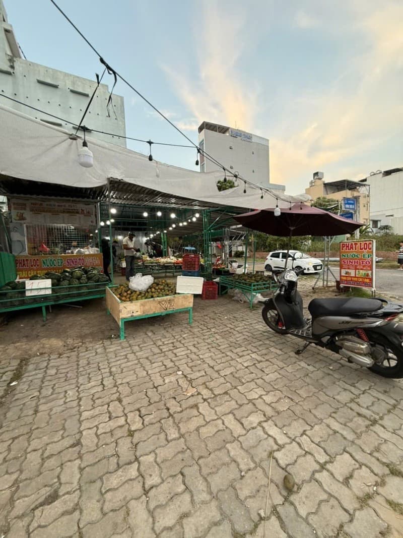 Căn hộ 132.3m² (7x18.9) mặt tiền Vương Thừa Vũ Sơn Trà — lô góc, kinh doanh tốt