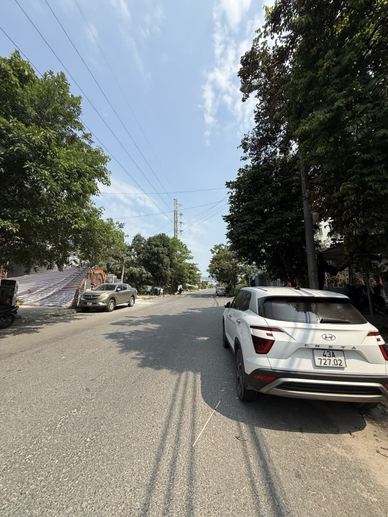 Đất 250.4m² mặt tiền 18m Chính Hữu, Sơn Trà — gần biển, tiềm năng kinh doanh, mặt tiền đường lớn, ô tô đỗ cửa