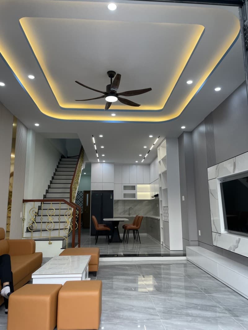 Nhà 2 tầng 99m² mặt tiền 4.5m Trường Chinh, Cẩm Lệ — gần chợ, gần trường học, mặt tiền đường lớn, ô tô đỗ cửa