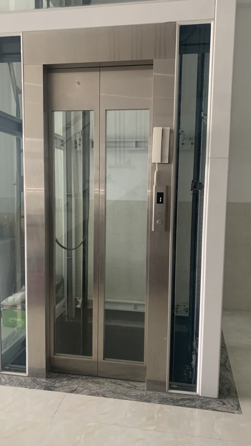 Nhà 4 tầng 97.5m² mặt tiền 5m Xuân Thủy, Cẩm Lệ — tiềm năng kinh doanh, mặt tiền đường lớn, ô tô đỗ cửa