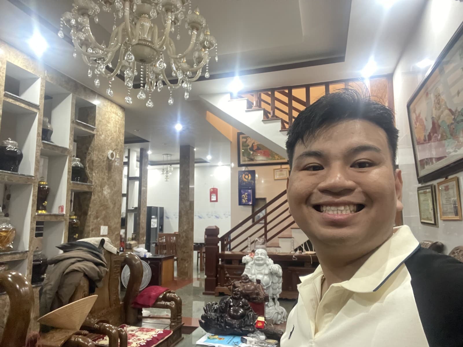 Nhà 2 tầng 143m² mặt tiền 7.5m Sơn Thuỷ 8, Ngũ Hành Sơn — gần biển, tiềm năng kinh doanh, mặt tiền đường lớn, ô tô đỗ cửa