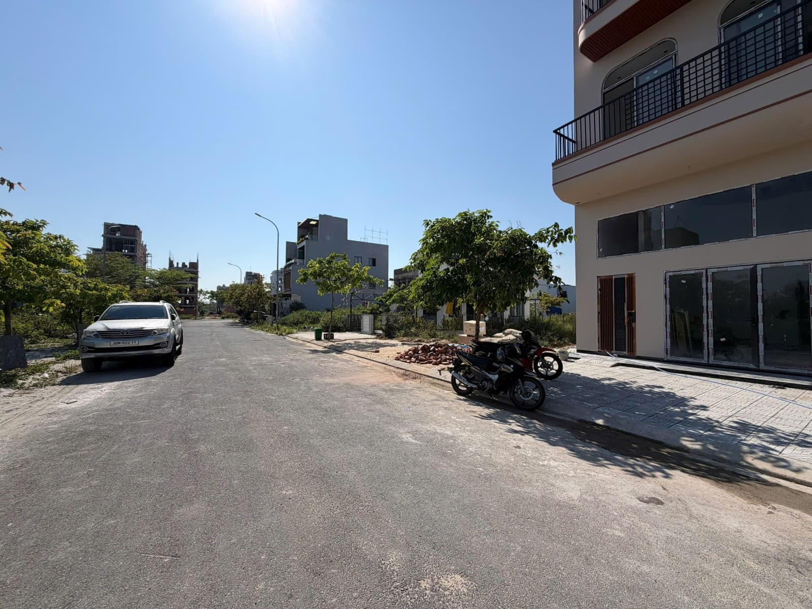 Nhà 7 tầng 102m² mặt tiền 6m Khu Đô Thị FPT, Ngũ Hành Sơn — tiềm năng kinh doanh, mặt tiền đường lớn, ô tô đỗ cửa, có dòng tiền