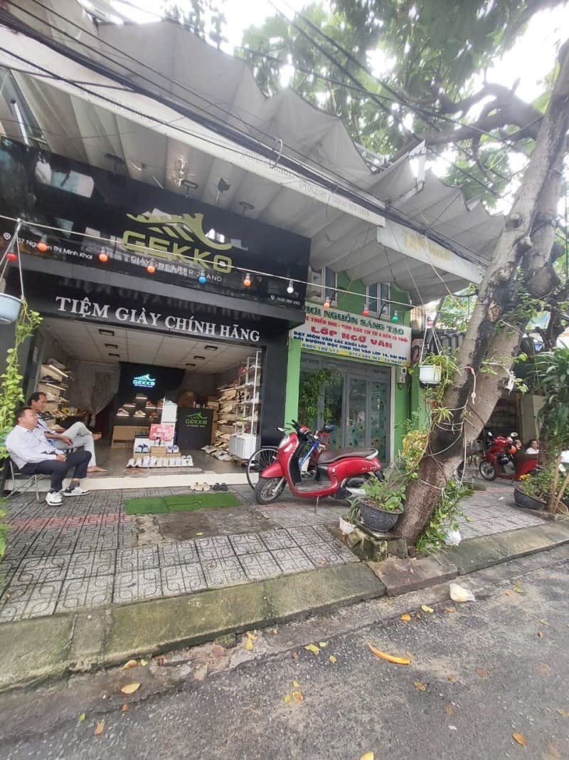 Nhà 20 tầng 200m² mặt tiền 9m Nguyễn Thị Minh Khai, Hải Châu — tiềm năng kinh doanh, mặt tiền đường lớn, có dòng tiền