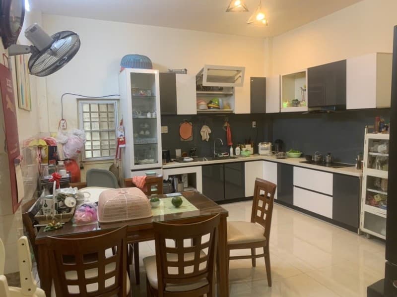 Nhà 3 tầng 90m² mặt tiền 4.5m Văn Cận, Cẩm Lệ — gần chợ, gần trường học, tiềm năng kinh doanh, mặt tiền đường lớn