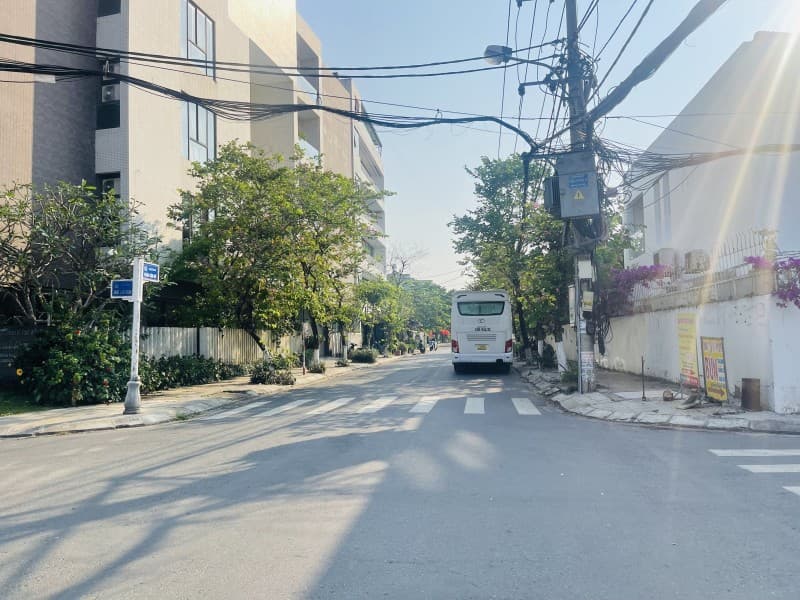 Nhà cấp 4 70m² mặt tiền 6m Trần Văn Dư, Ngũ Hành Sơn — gần biển, tiềm năng kinh doanh, mặt tiền đường lớn, ô tô đỗ cửa