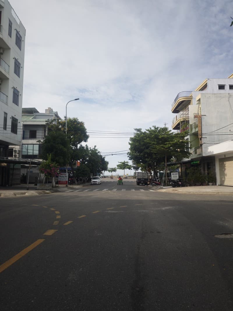 Nhà 2 tầng 95.2m² mặt tiền 4.5m Nguyễn Công Trứ, Sơn Trà — gần biển, tiềm năng kinh doanh, mặt tiền đường lớn, đường 10m