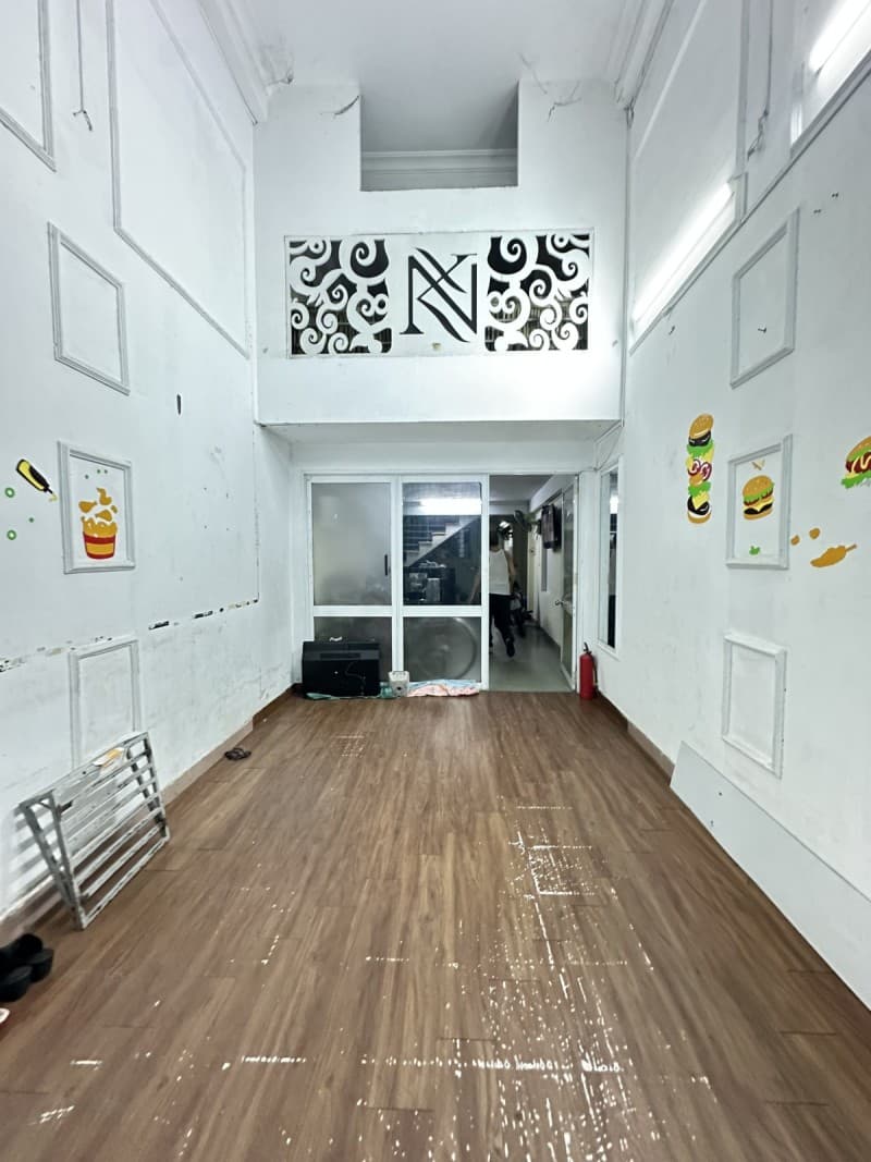 Nhà 3 tầng 55m² mặt tiền 3m Lê Duẩn, Thanh Khê — tiềm năng kinh doanh, mặt tiền đường lớn, ô tô đỗ cửa, có dòng tiền