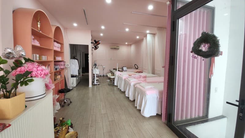 Nhà 3 tầng 125m² mặt tiền 5m Ngô Quyền, Sơn Trà — gần biển, tiềm năng kinh doanh, mặt tiền đường lớn, ô tô đỗ cửa