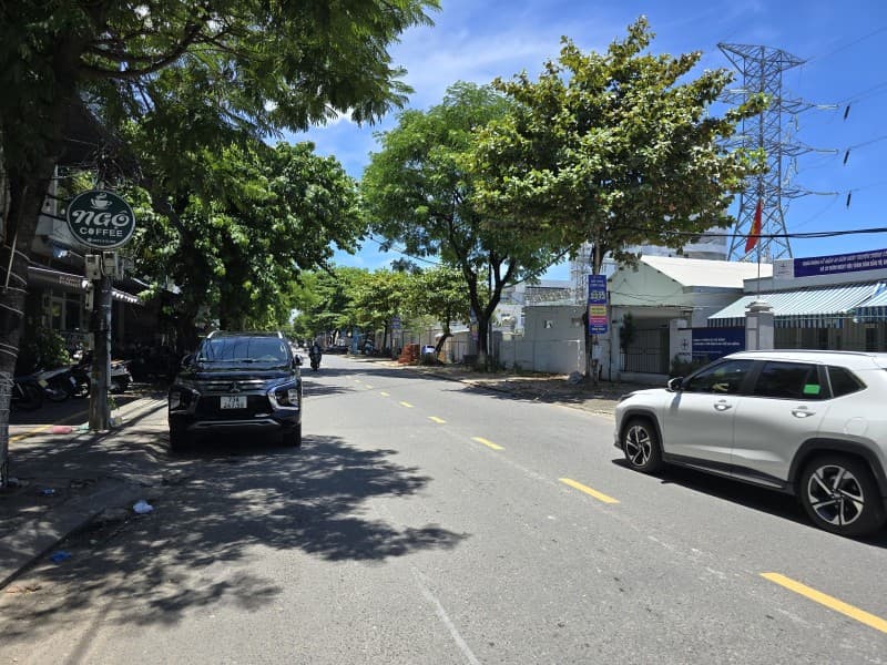 Nhà 3 tầng 61m² mặt tiền 6.22m Trưng Nữ Vương, Hải Châu — gần biển, gần chợ, gần trường học, gần bệnh viện