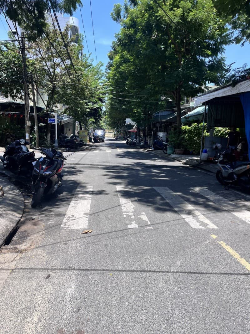 Đất 100m² mặt tiền 5m Mỹ An 18, Ngũ Hành Sơn — gần biển, tiềm năng kinh doanh, mặt tiền đường lớn, ô tô đỗ cửa