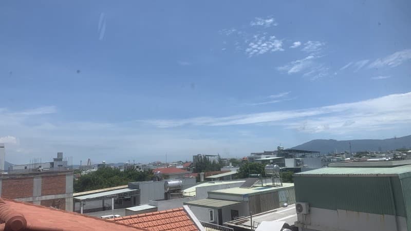 Nhà 2 tầng 270m² mặt tiền 8.9m Núi Thành, Hải Châu — gần biển, tiềm năng kinh doanh, mặt tiền đường lớn, tiềm năng tăng giá