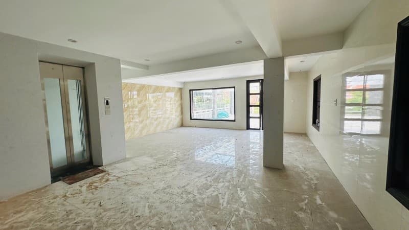 Nhà 5 tầng 219m² mặt tiền 3.5m Cửa Đại, Hội An — gần biển, tiềm năng kinh doanh, mặt tiền đường lớn, ô tô đỗ cửa