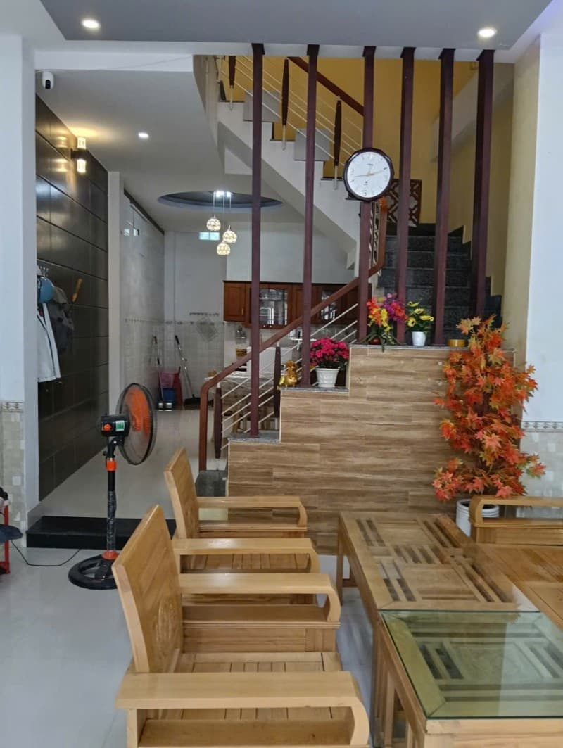 Nhà 3 tầng 52m² mặt tiền 4m Điện Biên Phủ, Thanh Khê — tiềm năng kinh doanh, ô tô đỗ cửa, tiềm năng tăng giá, có dòng tiền