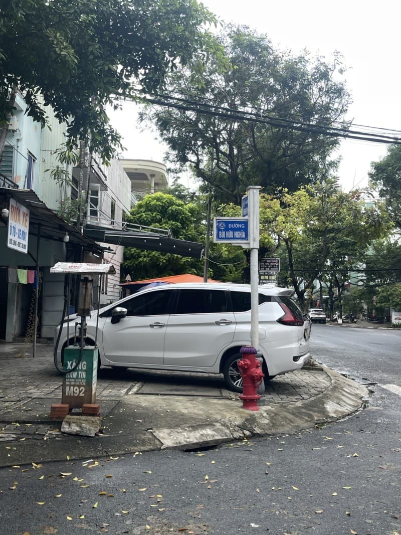 Nhà 2 tầng 60m² mặt tiền 4m Bùi Hữu Nghĩa, Sơn Trà — gần biển, tiềm năng kinh doanh, mặt tiền đường lớn, ô tô đỗ cửa