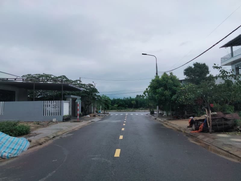 Đất 186m² (1x186) mặt tiền Lô Góc Hồ Xuân Hương Quảng Nam — lô góc, kinh doanh tốt