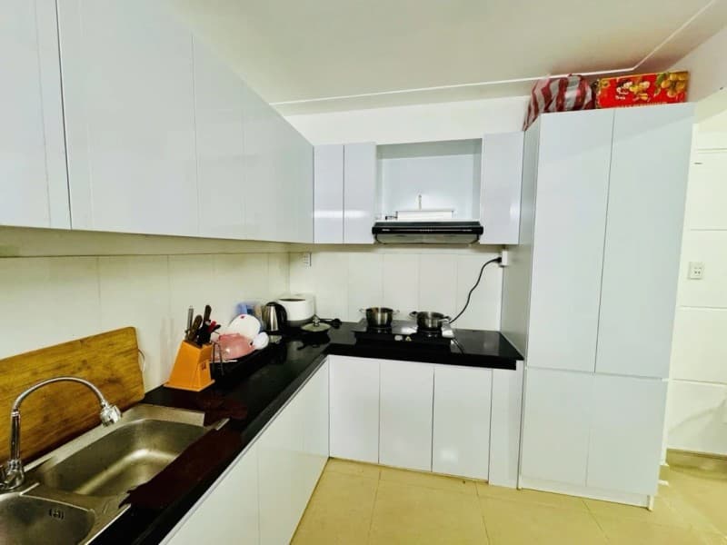 Nhà 5 tầng 80m² mặt tiền 4m Trần Văn Dư, Ngũ Hành Sơn — gần biển, tiềm năng kinh doanh, mặt tiền đường lớn, ô tô đỗ cửa