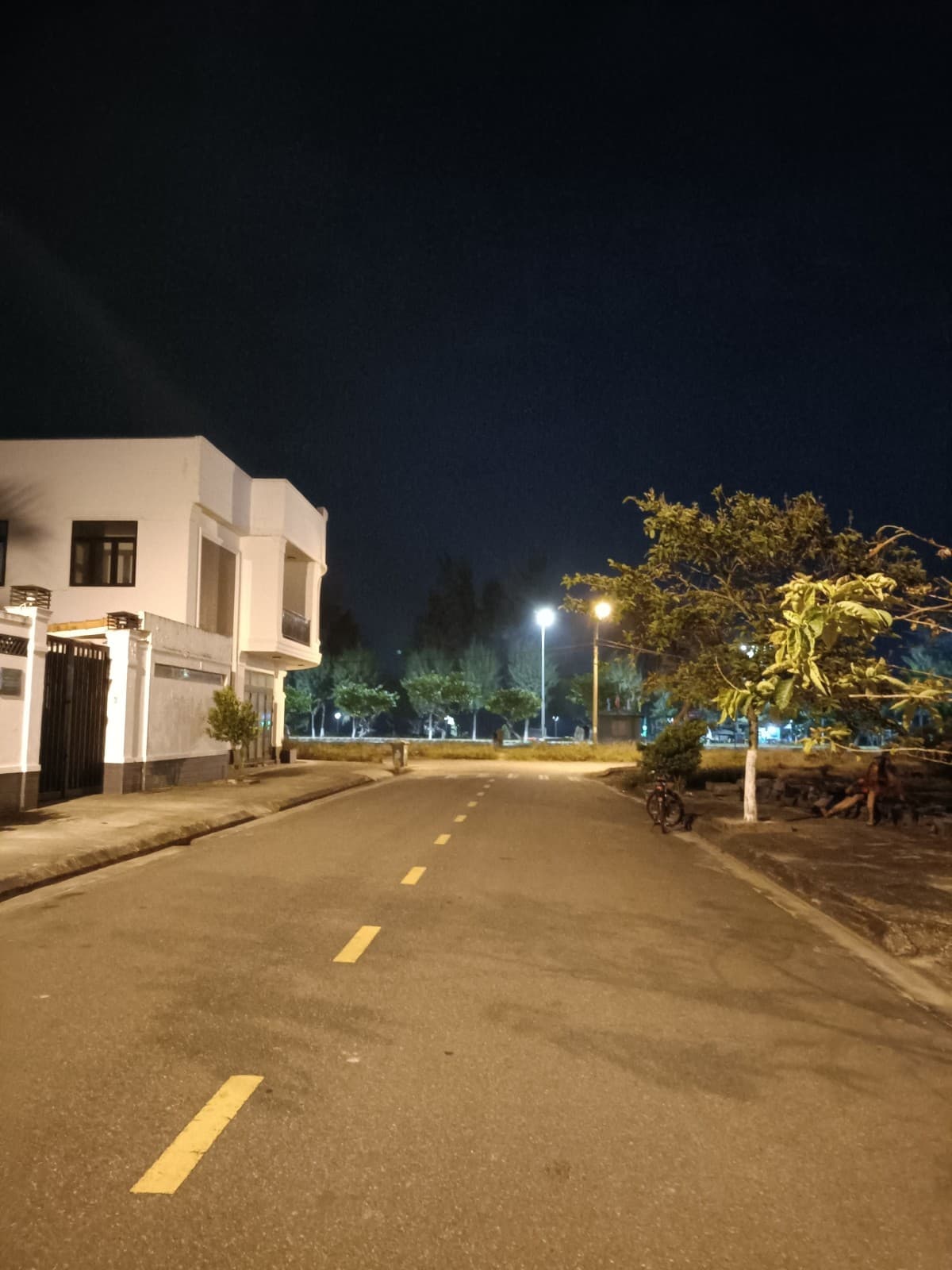 Nhà cấp 4 85m² mặt tiền 4.5m Trịnh Khắc Lập, Liên Chiểu — gần biển, gần chợ, gần trường học, gần bệnh viện