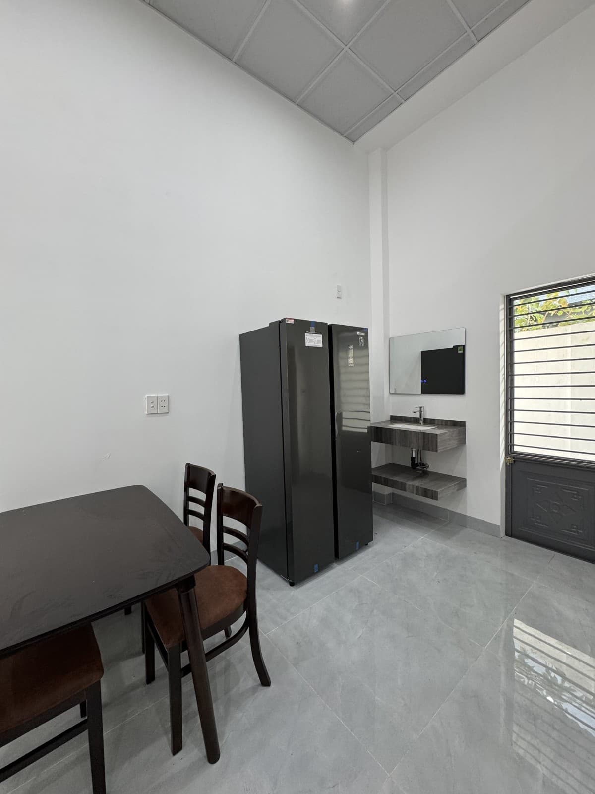 Nhà cấp 4 103m² mặt tiền 5.5m Trần Ngọc Sương, Cẩm Lệ — gần trường học, gần bệnh viện, ô tô đỗ cửa, có dòng tiền