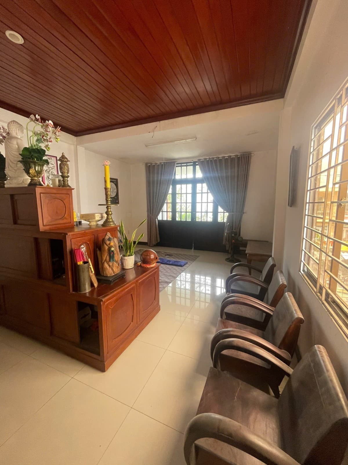 Nhà 3 tầng 126.6m² mặt tiền 5m Hoàng Hoa Thám, Thanh Khê — tiềm năng kinh doanh, mặt tiền đường lớn, ô tô đỗ cửa, có dòng tiền