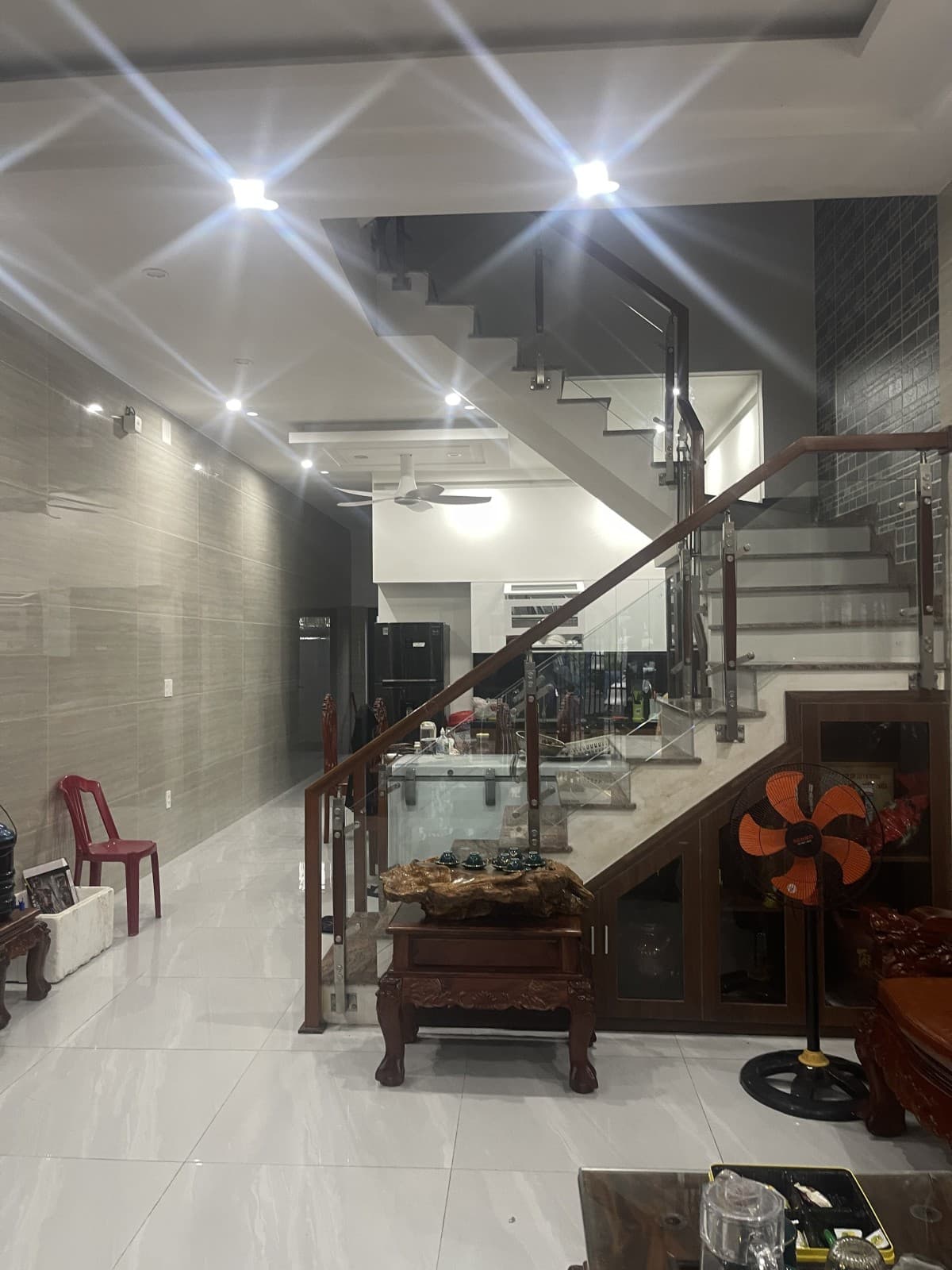 Nhà 3 tầng 95m² mặt tiền 5m Đinh Đức Thiện, Liên Chiểu — gần biển, tiềm năng kinh doanh, mặt tiền đường lớn, ô tô đỗ cửa