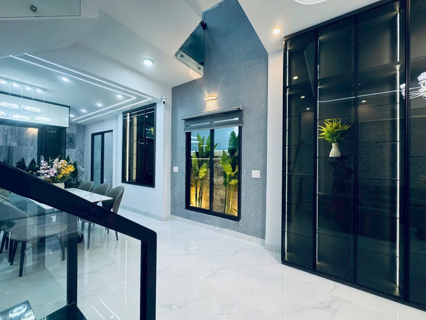 Nhà 3 tầng 85m² mặt tiền 5m Hoà Phú 10, Liên Chiểu — gần biển, gần trường học, tiềm năng kinh doanh, mặt tiền đường lớn