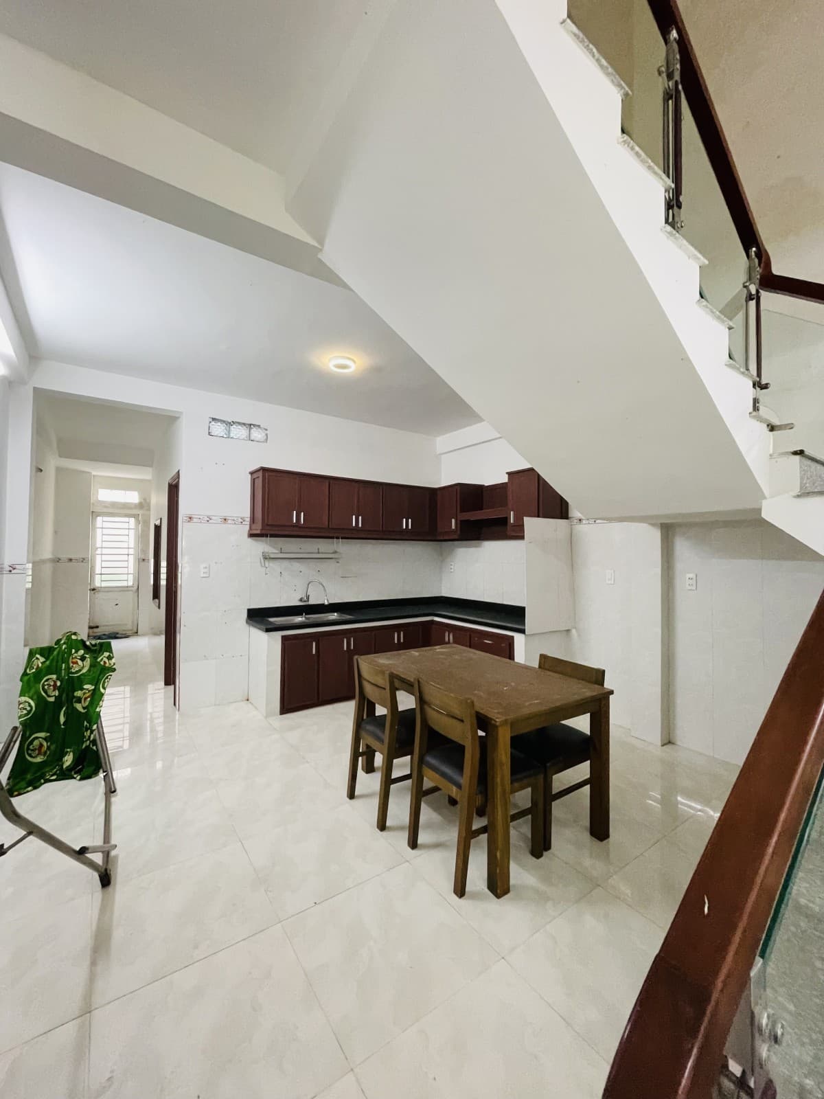 Nhà 2 tầng 90m² mặt tiền 4.5m Thích Thiện Chiếu, Sơn Trà — gần biển, mặt tiền đường lớn, ô tô đỗ cửa