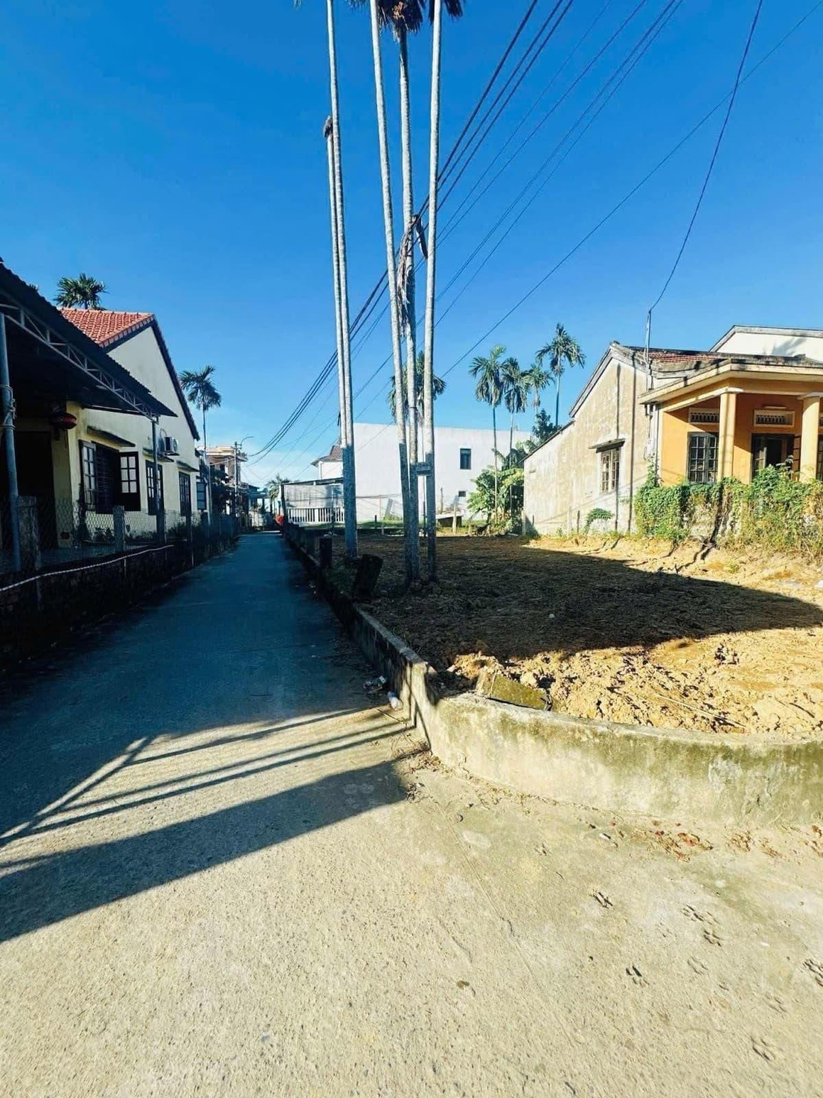 Đất 92.3m² mặt tiền 7m Cẩm Nam Nguyễn Khoa, Hội An — gần biển, tiềm năng kinh doanh, mặt tiền đường lớn, ô tô đỗ cửa