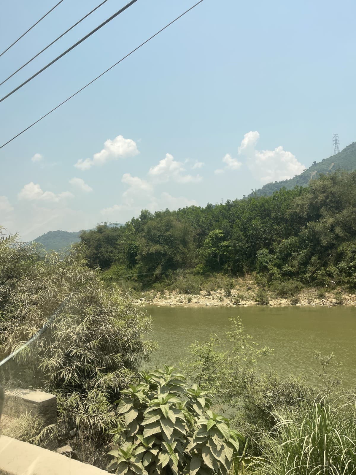 Đất 75m² mặt tiền 5m Thôn Bến Giằng, Nam Giang, Điện Bàn — gần trường học, tiềm năng kinh doanh, mặt tiền đường lớn, ô tô đỗ cửa