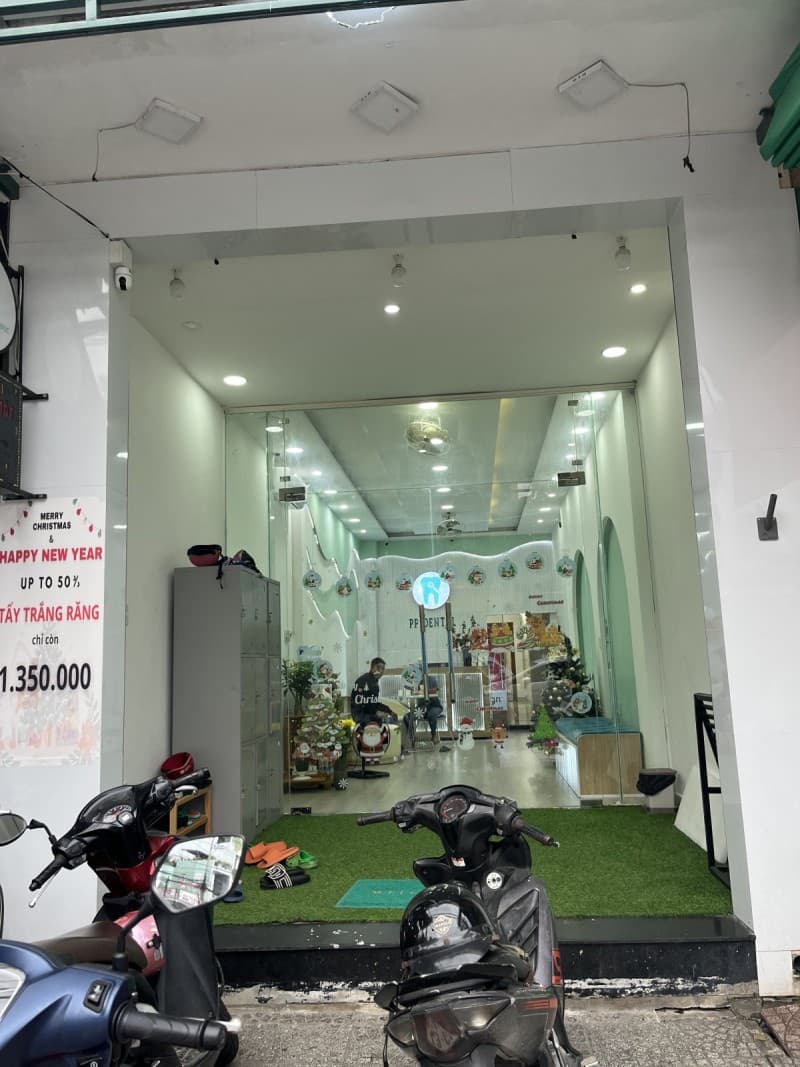 Nhà 3 tầng 230m² mặt tiền 7.28m 166 Lê Đình Lý (A+B), Thanh Khê — tiềm năng kinh doanh, mặt tiền đường lớn, đường 15m, ô tô đỗ cửa