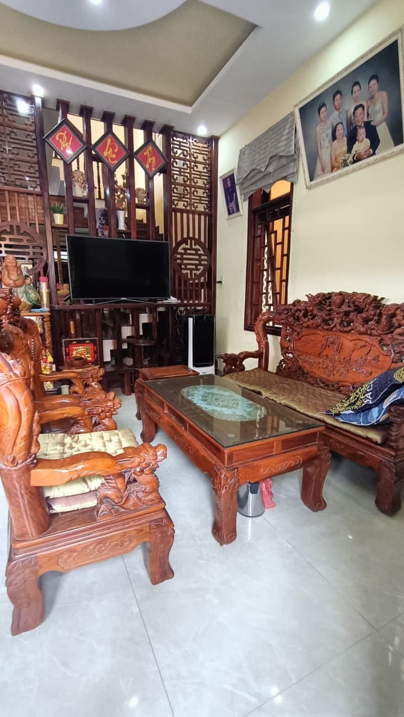 Nhà 200m² (1x200) Đá Mọc Hải Châu