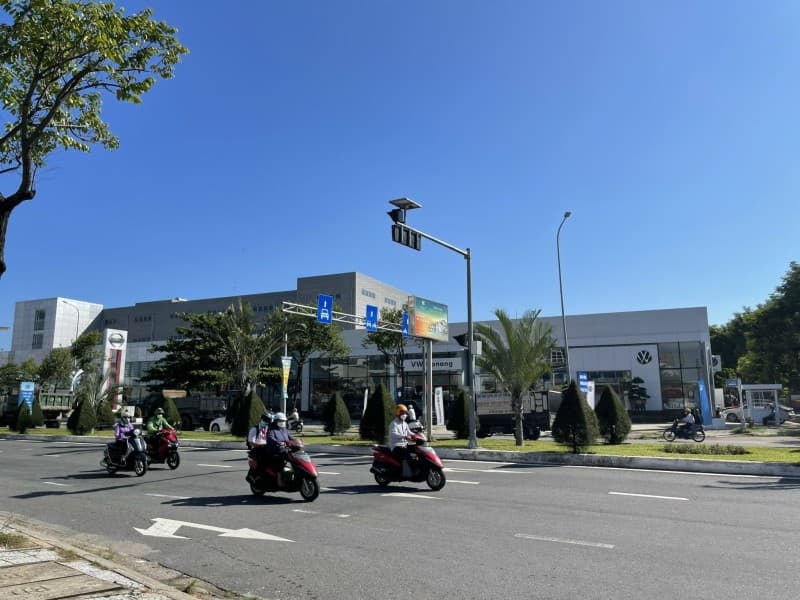 Nhà 2 tầng 6105m² mặt tiền 102m dân cư số 3 đường Nguyễn Hữu Thọ, Hải Châu — tiềm năng kinh doanh, mặt tiền đường lớn, có dòng tiền