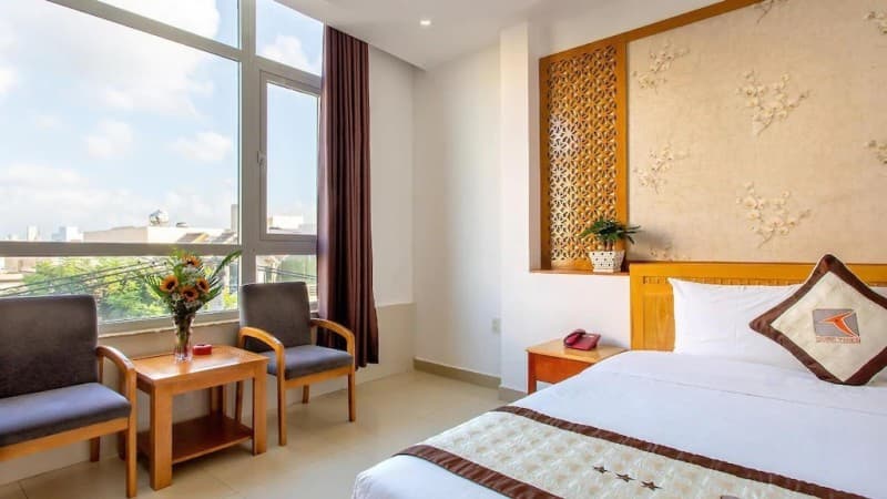 Nhà 6 tầng 90m² mặt tiền 4.5m Tôn Thất Đạm, Thanh Khê — gần biển, tiềm năng kinh doanh, mặt tiền đường lớn, đường 10.5m