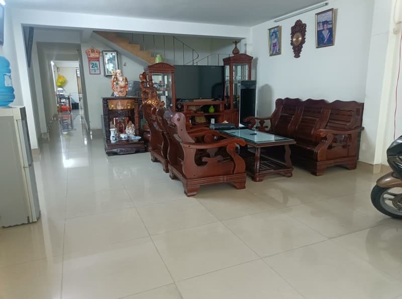 Nhà 2 tầng 88m² mặt tiền 4.5m Đỗ Quang, Thanh Khê — tiềm năng kinh doanh, mặt tiền đường lớn, ô tô đỗ cửa, có dòng tiền