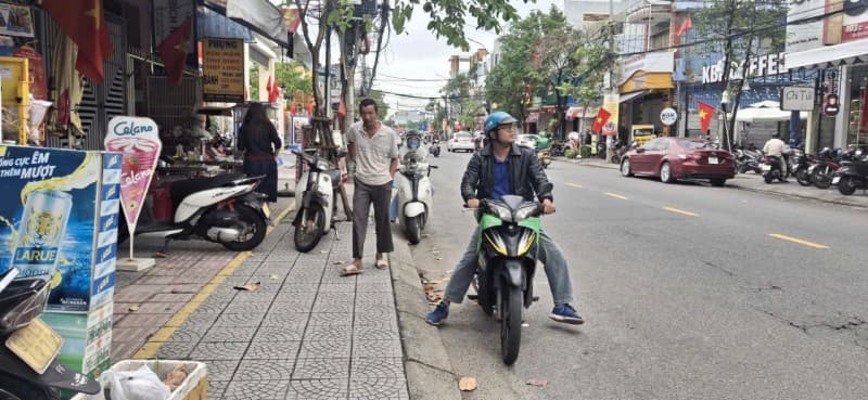 Nhà 4 tầng 71m² mặt tiền 4.2m Trần Bình Trọng, Hải Châu — gần chợ, gần trường học, gần bệnh viện, tiềm năng kinh doanh