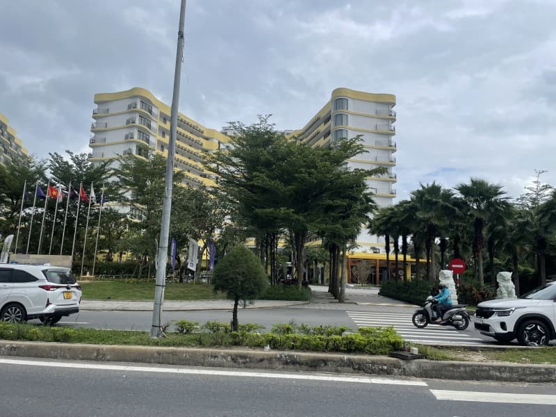 Đất 924m² mặt tiền 28m Trảng Kèo 1, Hội An — gần trường học, mặt tiền đường lớn, đường 13.5m, ô tô đỗ cửa