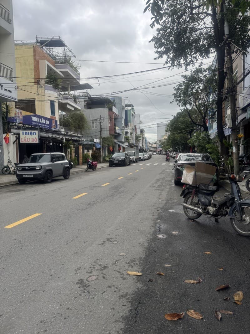 Nhà 2 tầng 225m² mặt tiền 7m Lê Đình Thám, Hải Châu — gần biển, gần chợ, gần trường học, tiềm năng kinh doanh