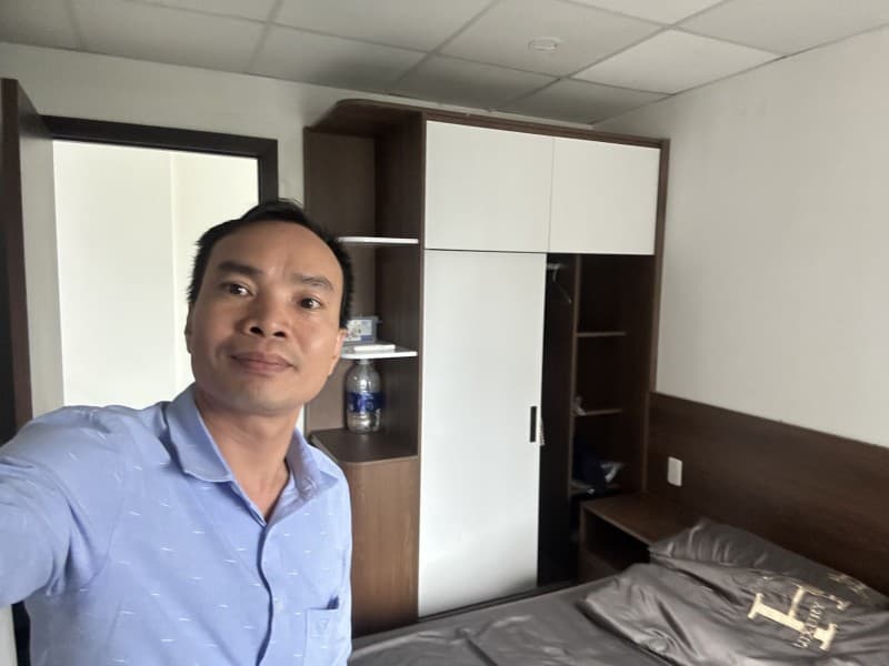 Nhà 6 tầng 98.3m² mặt tiền 5.5m Đinh Thị Hoà, Sơn Trà — gần biển, tiềm năng kinh doanh, mặt tiền đường lớn, ô tô đỗ cửa