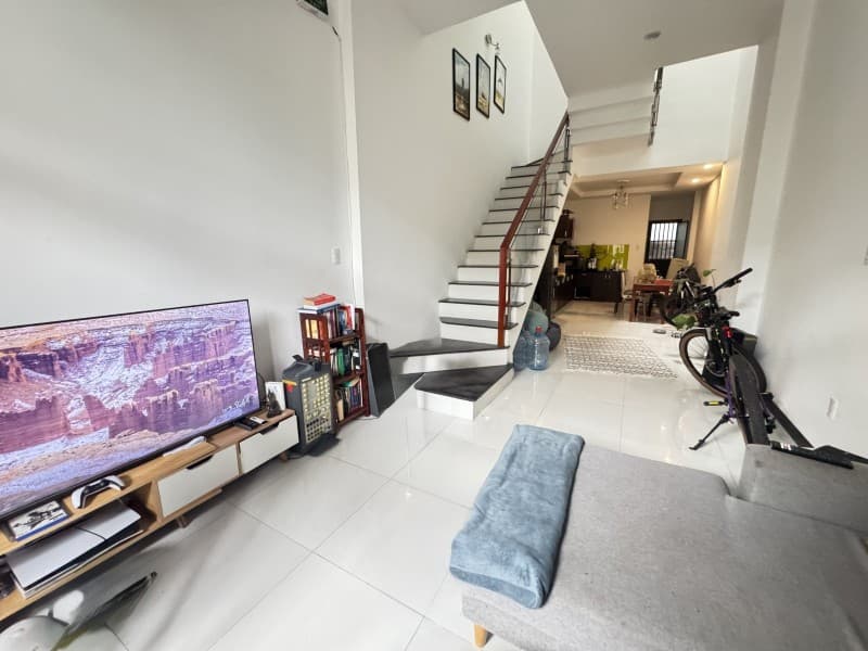 Nhà 3 tầng 55m² mặt tiền 3.5m Hồ Xuân Hương, Ngũ Hành Sơn — gần biển, tiềm năng kinh doanh, ô tô đỗ cửa, có dòng tiền