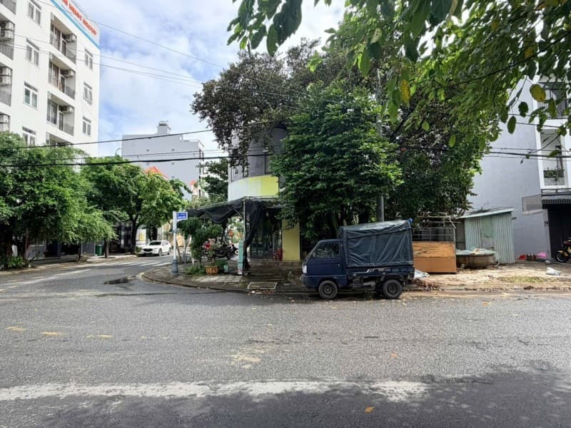 Nhà 251m² (17x14.8) Chính Hữu Sơn Trà — gần biển, lô góc