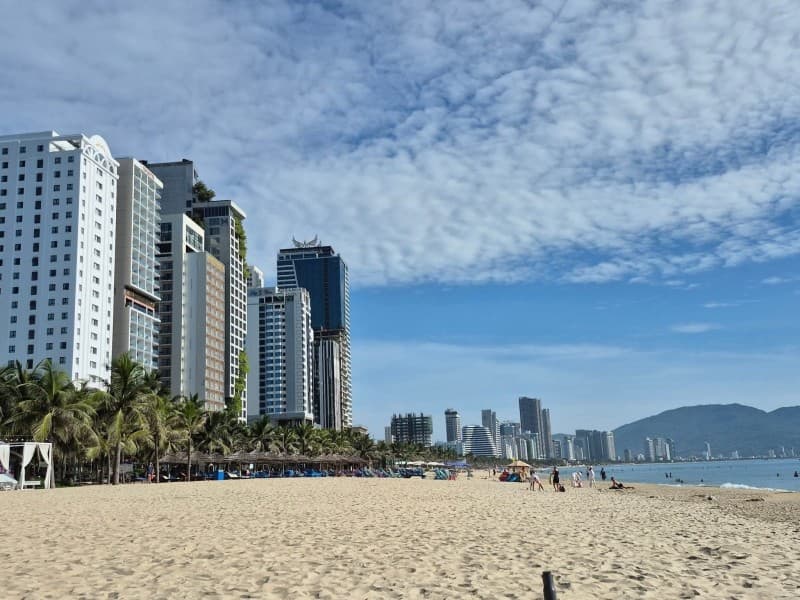 Nhà cấp 4 279m² mặt tiền 14.5m Lê Văn Thứ, Sơn Trà — gần biển, tiềm năng kinh doanh, mặt tiền đường lớn, ô tô đỗ cửa