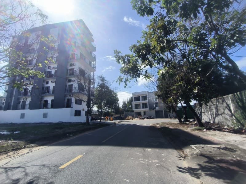 Nhà 2 tầng 152m² mặt tiền 6m Mai Xuân Thưởng, Hội An — gần biển, tiềm năng kinh doanh, mặt tiền đường lớn, đường 17.5m