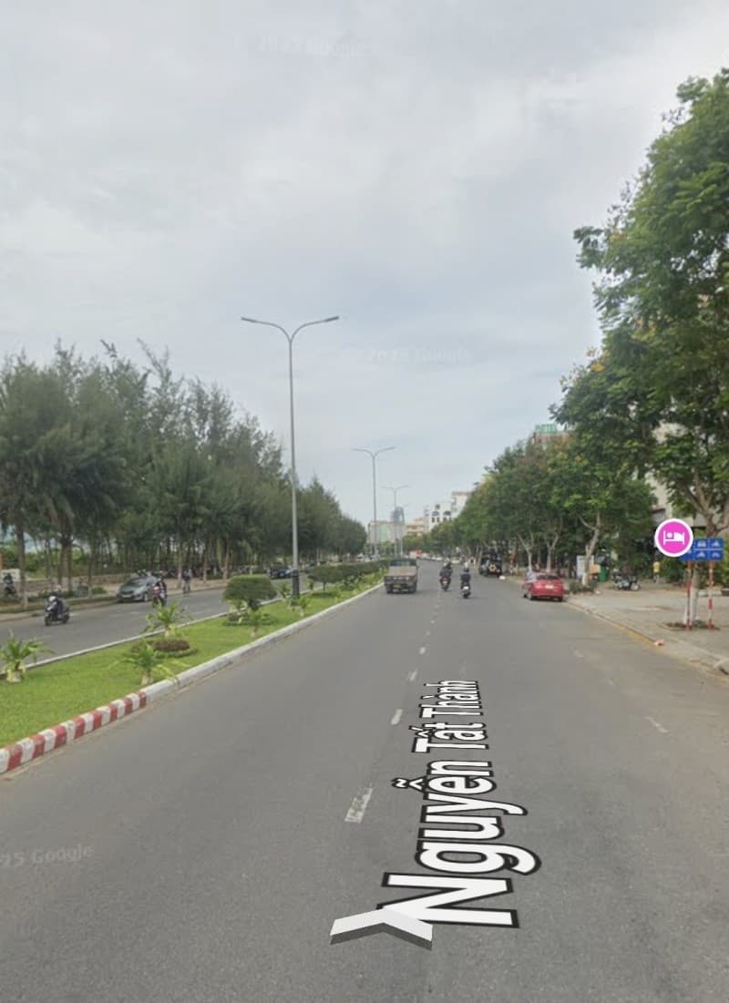 Đất 250m² mặt tiền 10m Nguyễn Tất Thành, Thanh Khê — gần biển, gần trường học, tiềm năng kinh doanh, mặt tiền đường lớn
